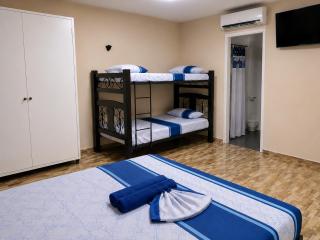 Hostal Avanza - 3