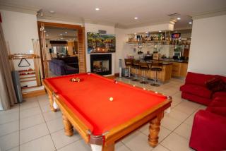 Thicker Than Water Vineyard - 4 Bedroom Pool - 6