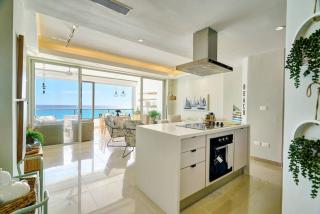 Marbellaluxessence Beachfrontpool11Thfloor - 0
