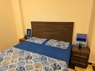 Prime Location Modern 2-Bedroom Apartment - Sheraton Road, Hurghada - 2