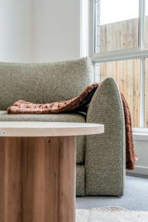 The Willow House Modern Family Retreat - 3