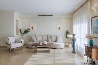 4 Br Apartment In Hiram Street Jerusalem Israel - 0