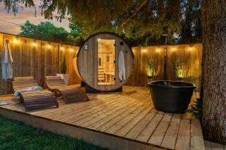 Waterfront Cottage Spa Kawarthas Sauna Retreat - 7