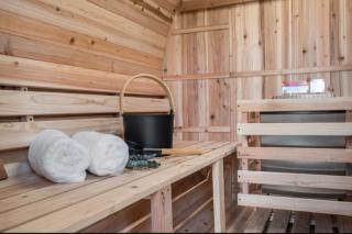 Waterfront Cottage Spa Kawarthas Sauna Retreat - 2