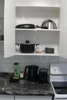 Entire Private Unit, Free Parking, Self Check-In - 1