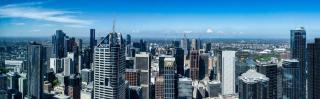 Skyline Retreat in CBD above Level 70 next to Skybus - 2