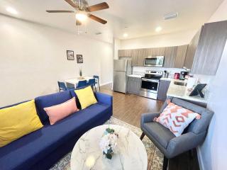 Bright 1 BR Retreat Central Miami - 6