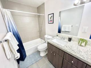 Bright 2BR suite Central Miami - 2
