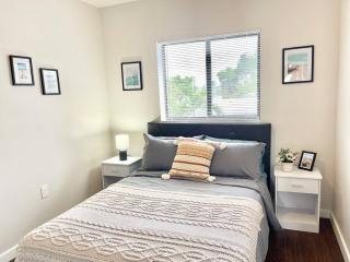 Bright 2BR suite Central Miami - 4