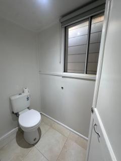 Comfortable Queen Room in Spacious Broadmeadows Home - CR5 - 4