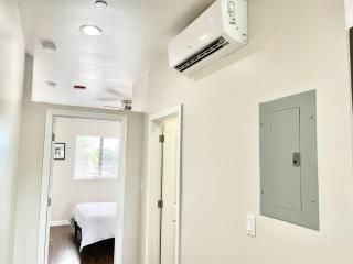 Cozy 1BR Minutes to Design District & Wynwood - 4