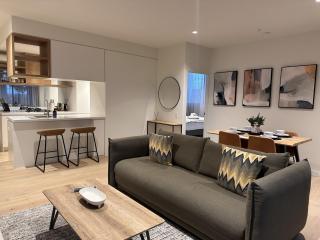 R Iconic Luxury Family Suite Perfect Holiday Home - 7