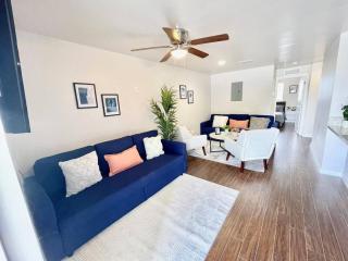 Spacious 2BR Suite Prime Miami location - 9