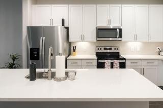 Luxury private en-suite Room with Private Bathroom in Duluth - 7