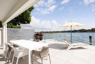 The River Rest - Noosa Jetty Stay - 1
