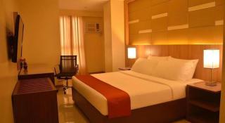 Hotel Veniz - Session - 4