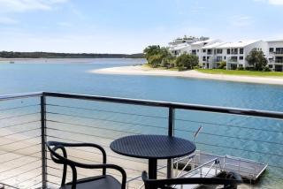 Driftwood 6 Private Beach Stay - 6