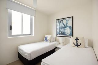 Fairshore 28 Beachfront Escape - 4