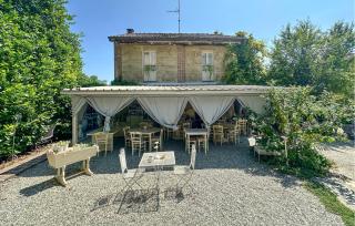 Awesome Home In Castagnole Monferrato With Wifi - 5