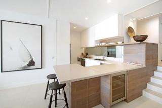 Riverfront Apartment, Perfect Location - 7
