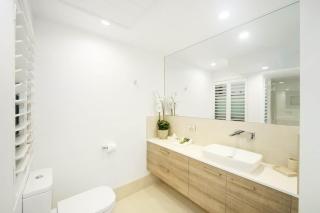 Riverfront Apartment, Perfect Location - 2
