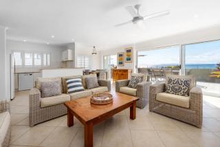 Portofino 7 Beachfront Penthouse - 7