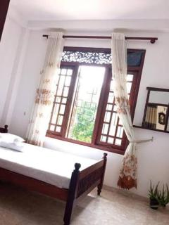 Nathaliya home stay for backpackers - 4