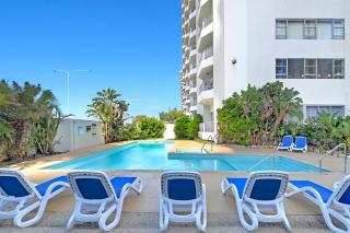 Pacific Plaza Apartments - 3