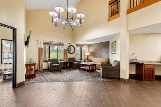 Quality Inn & Suites Lawrence - University Area - 9