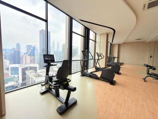Near Pavilion Axon Suite KLCC With City View - 1