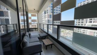 Stylish Waterfront 1BR on Al Reem Island - 6