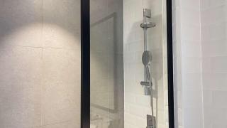Stylish Waterfront 1BR on Al Reem Island - 5