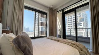 Stylish Waterfront 1BR on Al Reem Island - 2