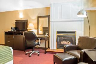 Quality Inn and Conference Centre - 3