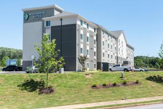 WoodSpring Suites Buford near Mall of Georgia-Lake Lanier - 9