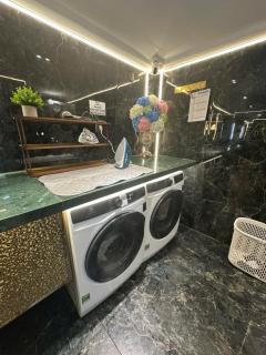 MM HOUSE - Metro Q1 - 1