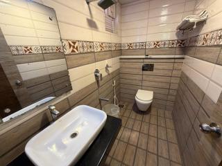 Hotel Sai Krish Grand Pallavaram - 8