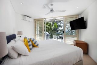 Kareka, Little Cove Serenity with Pool - 4