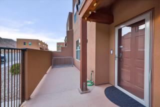 Red Rock Villa with Private Hot Tub and 2 King Suites - 6