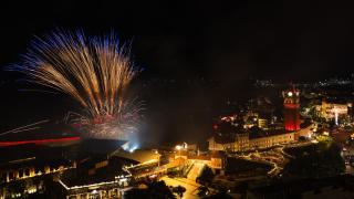 Lolly home apartments & sea view & firework - 9
