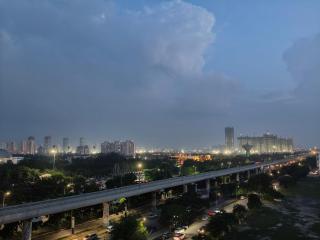 The Sunlit Omaxe ITC , Greater Noida, near Expomart - 1