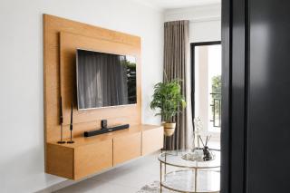 Luxury Midrand Apartment with Home Office - 9