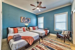 Villa Beaumont, Elegant Family Villa with Heated Pool - 2
