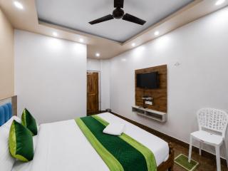 SEA VIEW frm BALCONY - SWIMMING-POOL - PRIME LOCATION - HOTEL SHRIGHRESORTPURI- Near Golden Beach - Swargadwar Beach- Light House Beach & Shree Jagannath Temple,- wifi- Lift , Restaurant -BEST BUDGET HOLIDAY RESORT IN PURI - 9