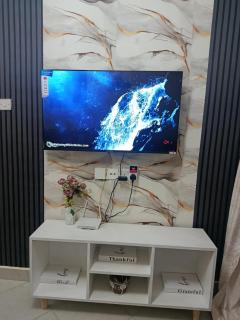 Ivory Suite - Spacious 2Bedroom Apartment with Balcony - 5
