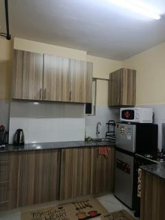 Ivory Suite - Spacious 2Bedroom Apartment with Balcony - 1