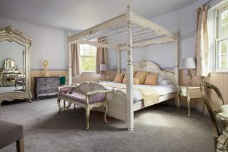 Fox & Hounds Country Hotel - 8