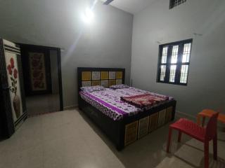 Vivek Hotel - 2