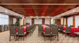 Chonpines Hotels·Zhongshan Xiaolan LRT Station - 2