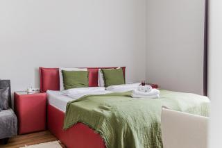 Central Riga flat in the Quiet Centre, Sleeps 6 - 6